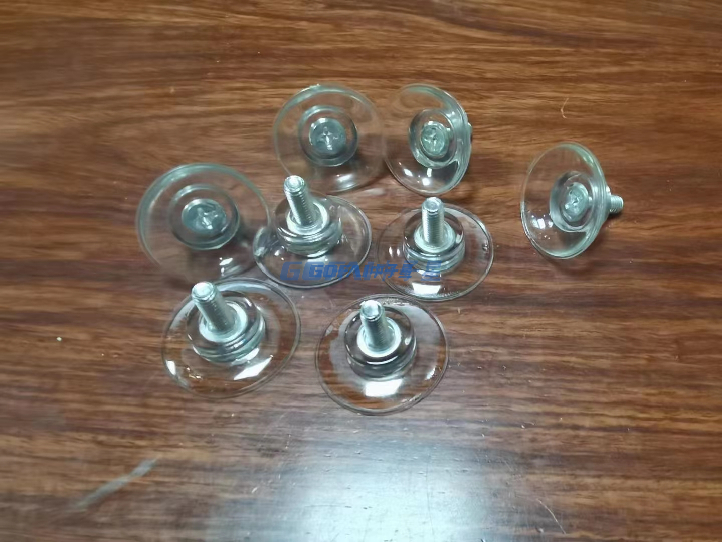 Transparenter Vakuum-Schraubenmutter-Saugnapf für Teetisch aus Glas
